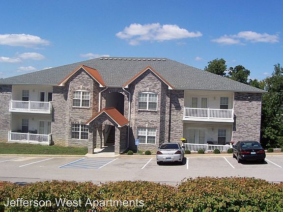 2nd image of 810 Wildwood Dr APT 531