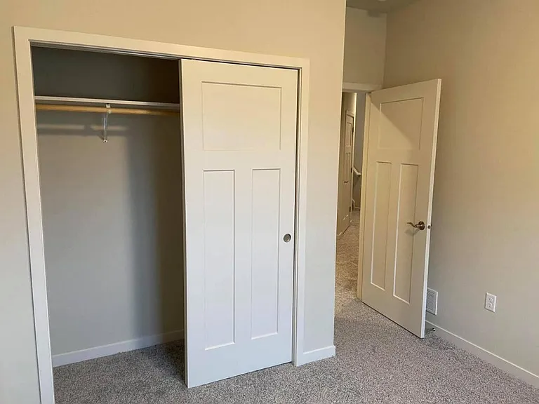 510 Ford Dr — Photo 7