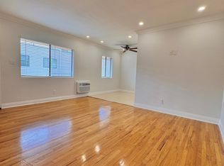 1506 S Barrington Ave APT 204, Los Angeles, CA 90025