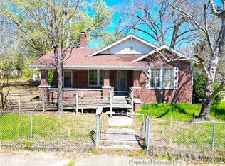 213 Nimocks Ave, Fayetteville, NC 28301