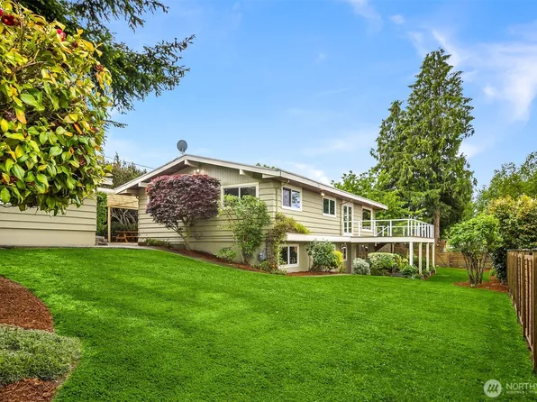 731 Sommerseth Street NE, Poulsbo, WA 98370