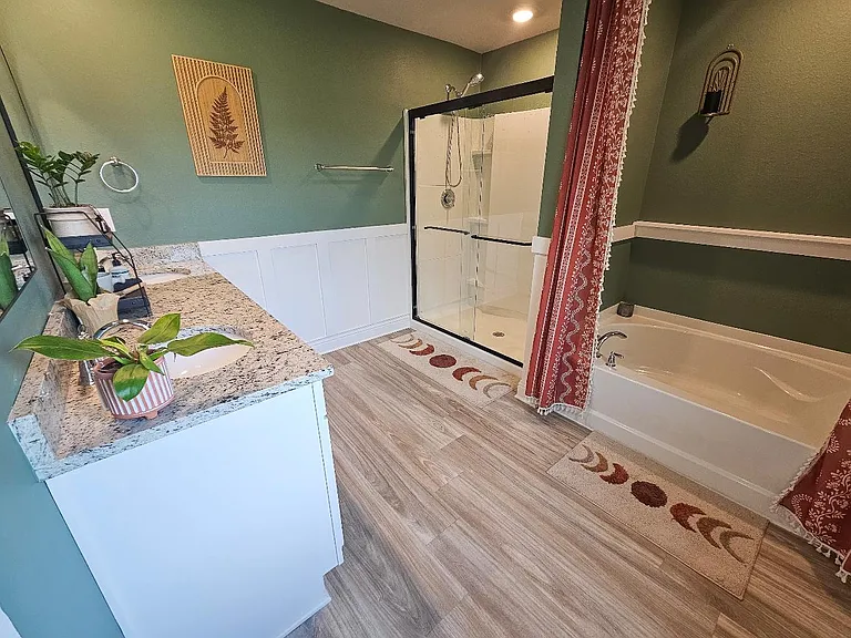 5440 Leeds Ln — Photo 7