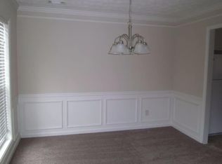 681 Simon Park Cir, Lawrenceville, GA 30045