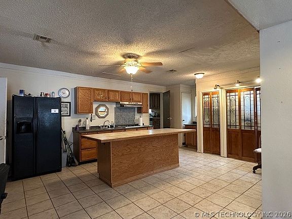 3rd image of 74128 Buckeye Rd