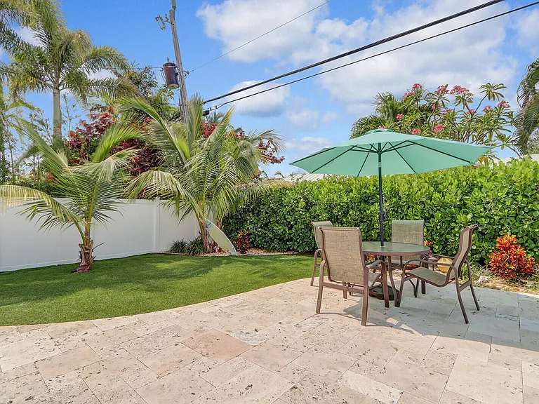 27 Willow Rd — Photo 31