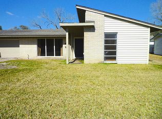 4810 Redstart St, Houston, TX 77035