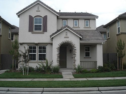 1st image of 710 Wapello Cir