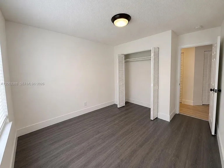 837 Tanglewood Cir #837 — Photo 7