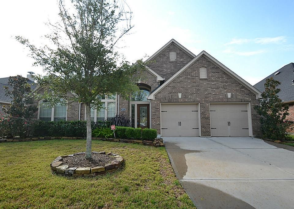 1st image of 28015 Canyon Wren Dr