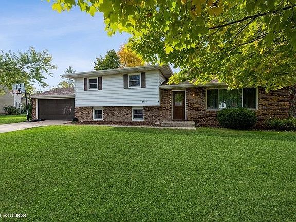 2nd image of 3605 E Engel Dr
