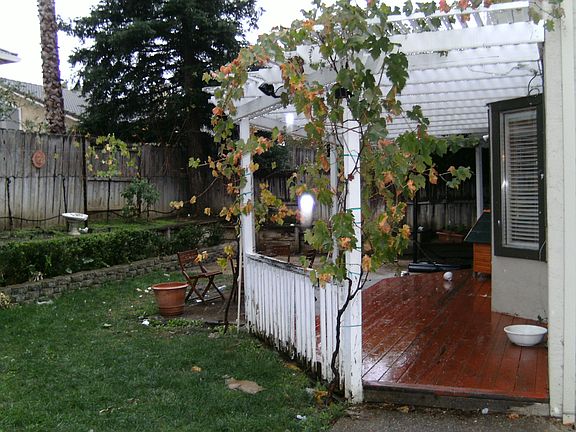 5th image of 5047 Lynbrook Dr