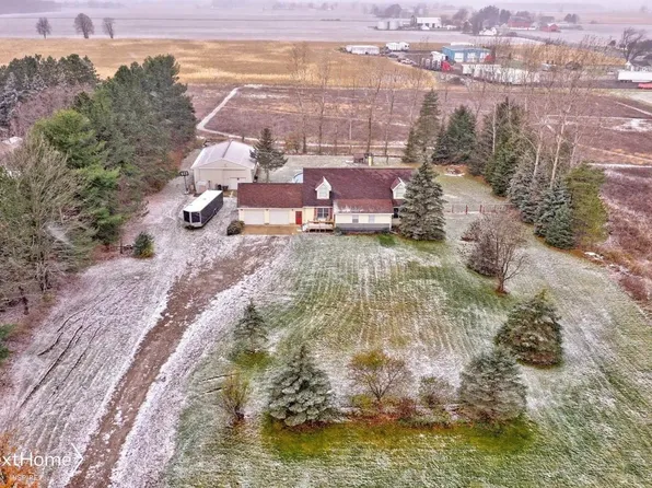 168 S Reed Rd, Corunna, MI 48817
