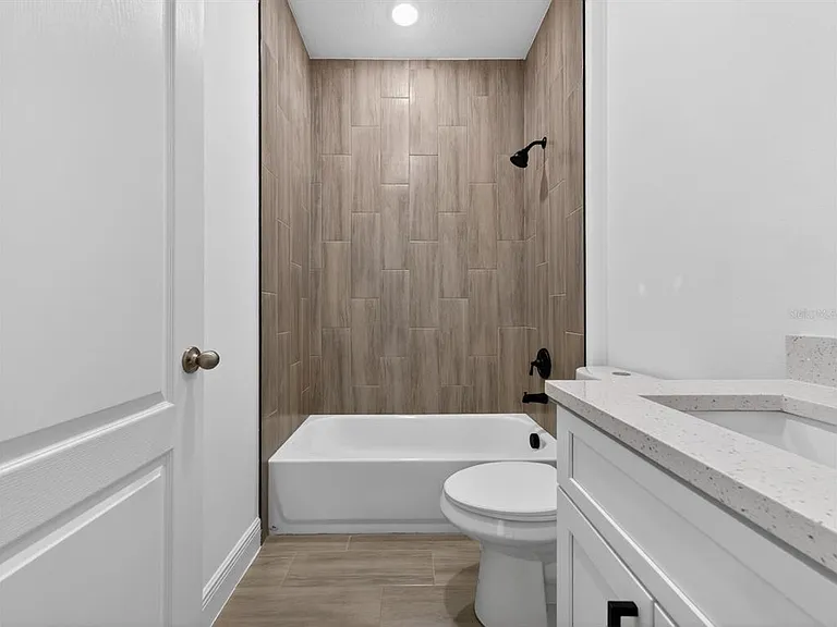 922 N Fairbairn Dr — Photo 21