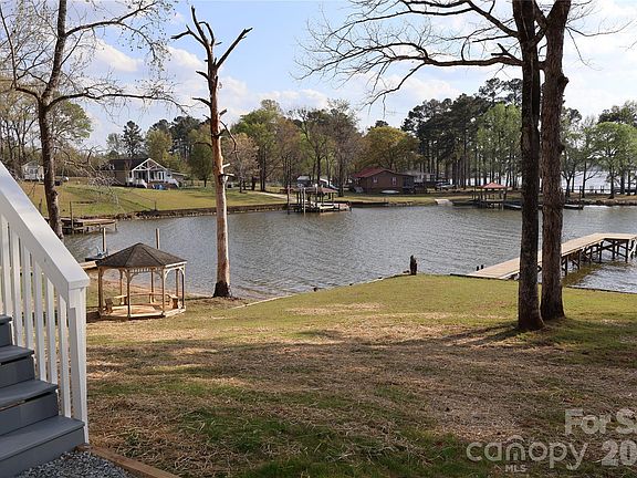 5th image of 2308 Singleton Creek Rd