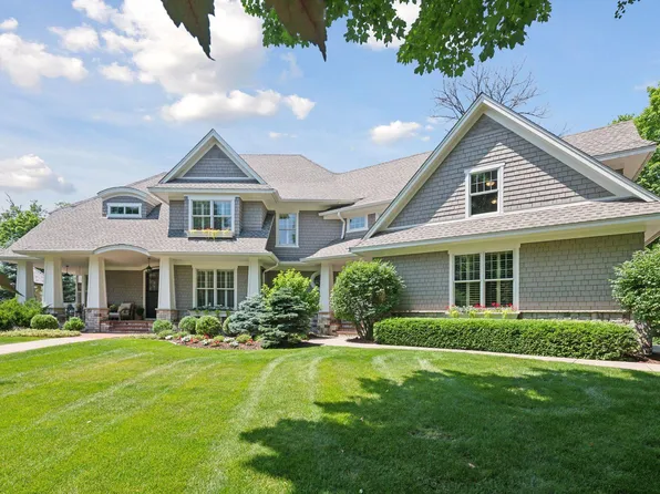 18688 Saint Mellion Pl, Eden Prairie, MN 55347