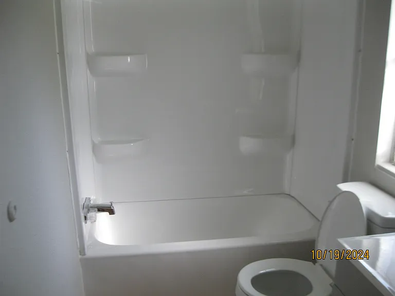 359 Russell Ave — Photo 6