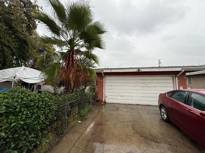 72 E Dakota Ave, Fresno, CA, 93704