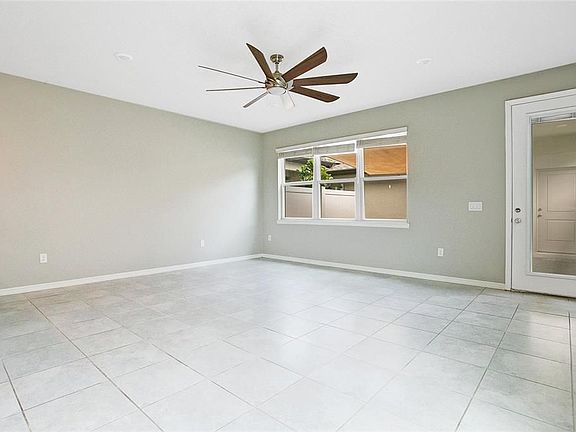 3rd image of 5080 Caspian St