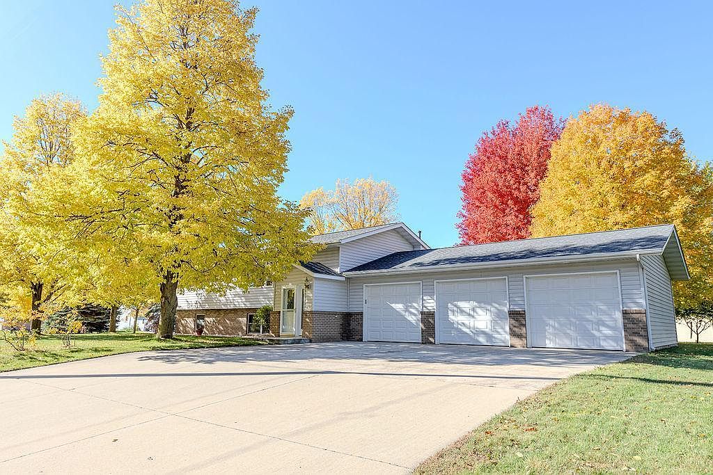 111 N 19th St, Montevideo, MN 56265 MLS 6449186 Zillow