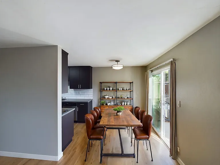 4018 Alabama Street - 2 Bedroom x 1bath - 1 month free with 14-month lease. — Photo 2