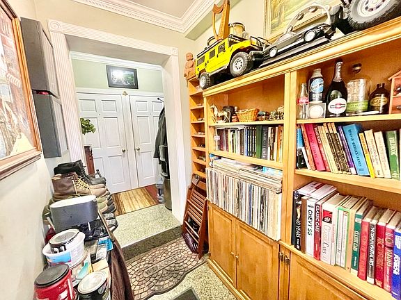 5th image of 22-50 43rd St