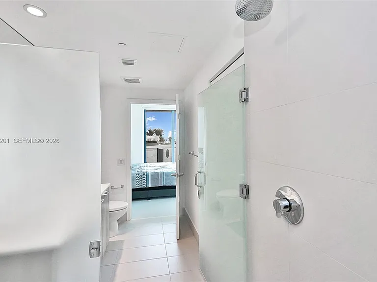 501 NE 31st St #702 — Photo 6