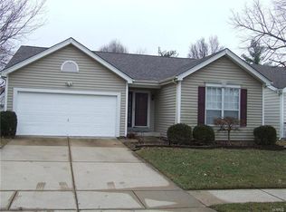 2528 Hidden Meadow Ln, Ballwin, MO 63021