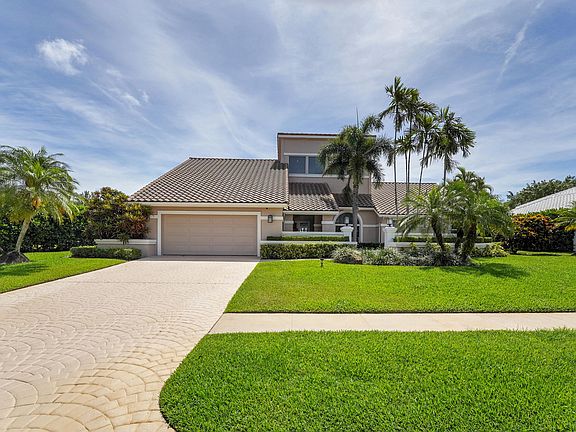 2nd image of 4961 Bocaire Boulevard