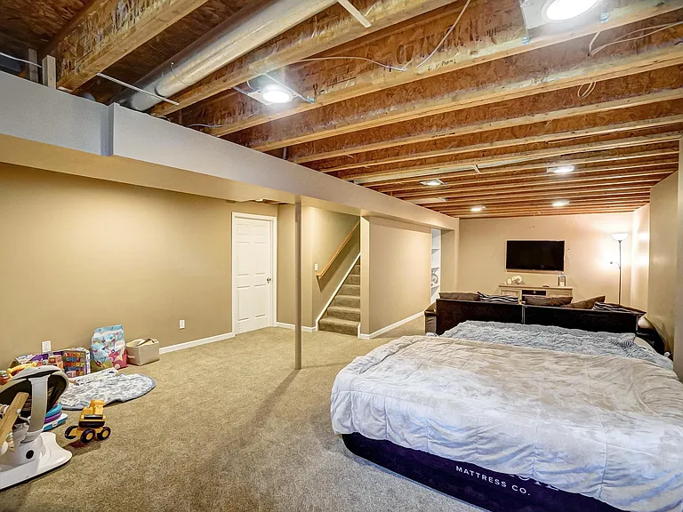 3234 Walkerview Dr — Photo 43