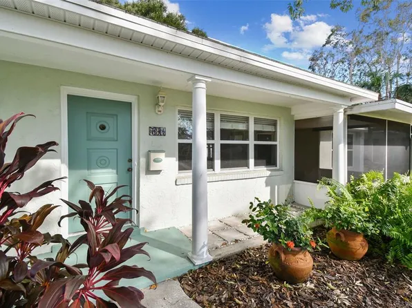 731 74th St N, Saint Petersburg, FL 33710