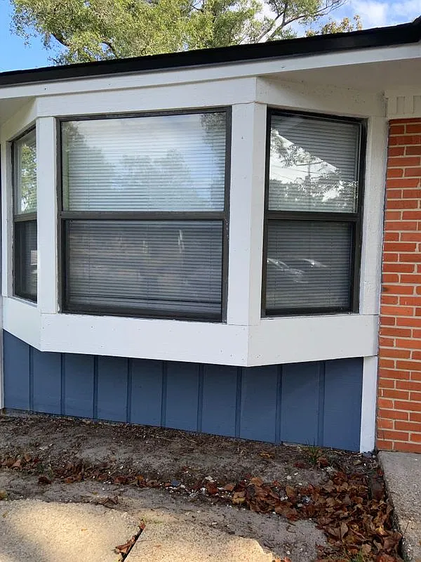 4 bed, 2.0 bath, 1685 sqft, $1,800 — Photo 1
