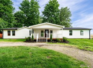 12333 Temple Rd, Brookville, OH 45309
