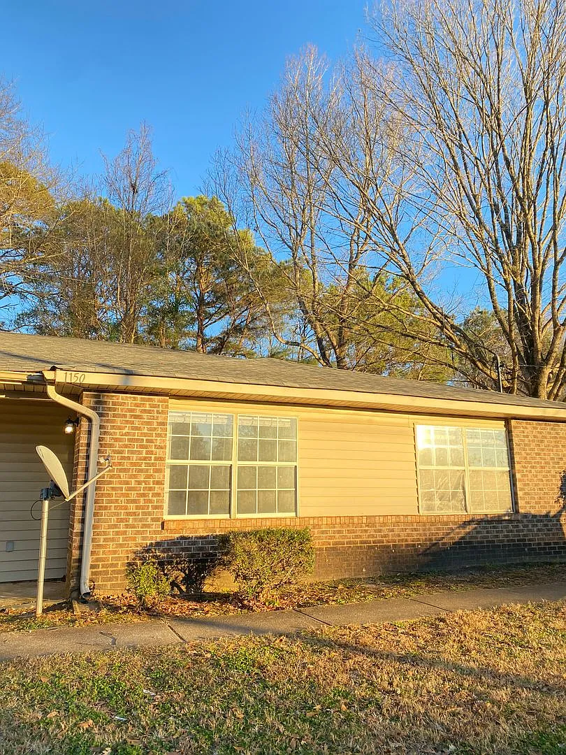Building Photo - 1150 Gentry Dr