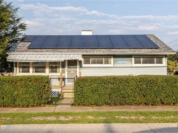 1702 Maratta Rd, Aliquippa, PA 15001