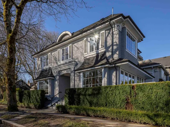 3483 Collingwood St, Vancouver, BC V6S 0C9