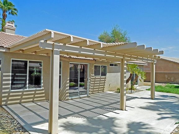 2nd image of 81381 Avenida Camelia