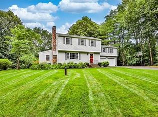 17 Silverbrook Rd, Boxford, MA 01921