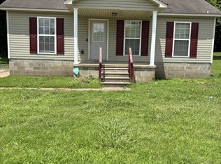 221 N College St, Covington, TN 38019