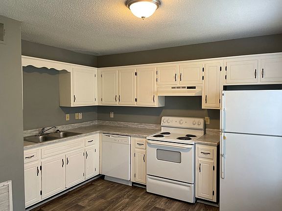 4th image of 541 Hietts Ln #A