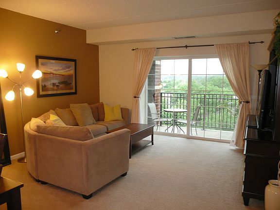 3rd image of 470 W Mahogany Ct Unit 410