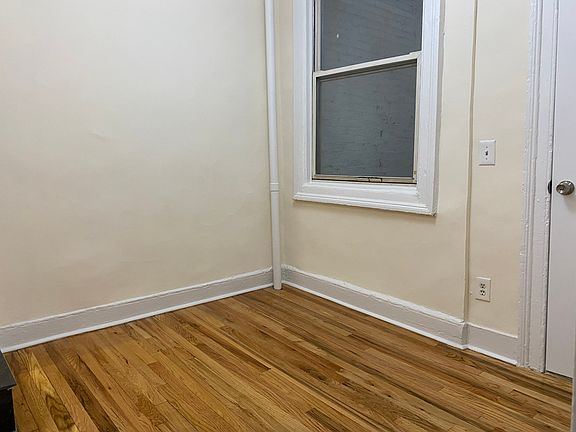 2nd image of 93 1st Ave APT 4B