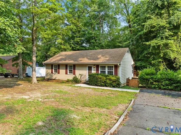 10272 Ronaldton Rd, North Chesterfield, VA 23236