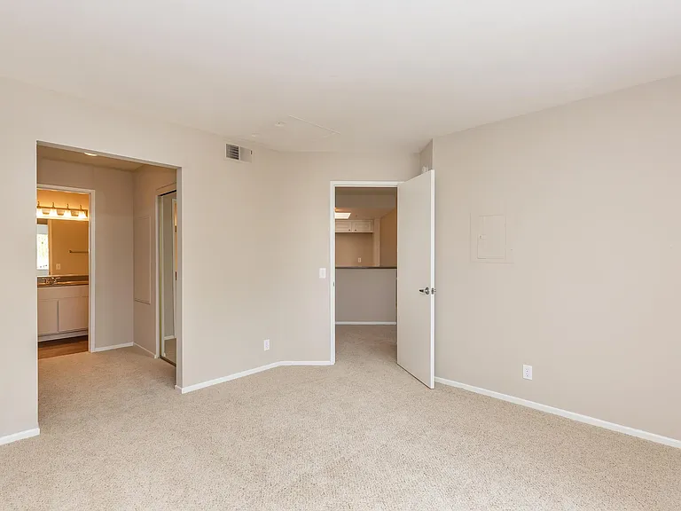 Wood Canyon Villas — Photo 21