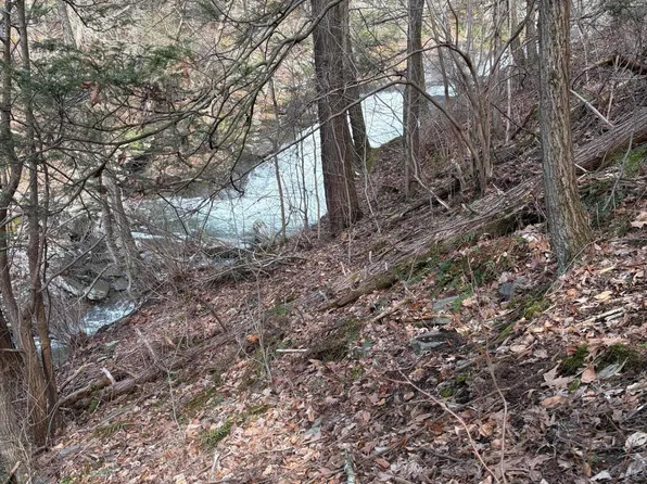 Main Rd, Hunlock Creek, PA 18621