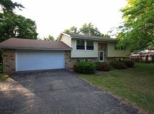 11017 Perry Ave N, Champlin, MN 55316