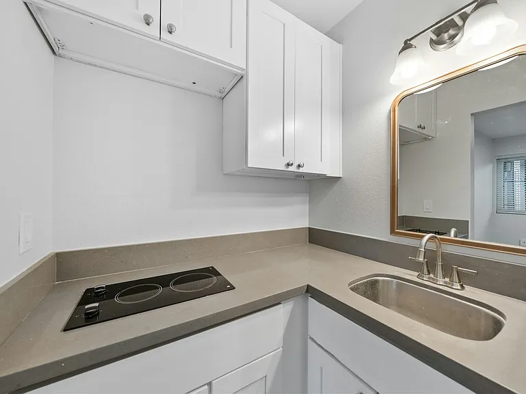 3167 Landis St #14 — Photo 7