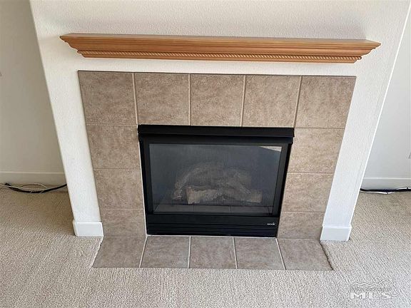 4th image of 2375 Calabria Dr