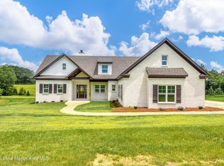 105 Noles Dr, Tallassee, AL 36078