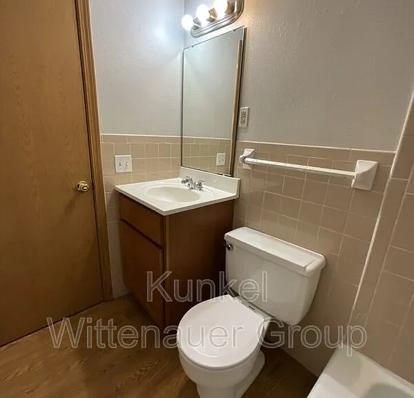 1705D Jamestown Rd — Photo 13