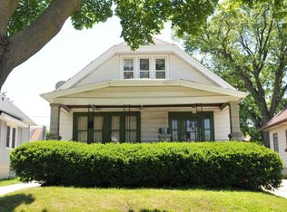 221 W Tripoli Ave, Milwaukee, WI 53207